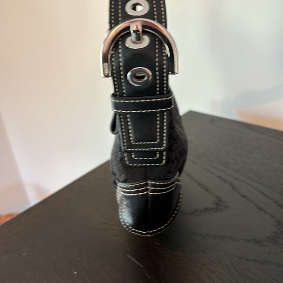 Coach black signature mini bag - Picture 4 of 7